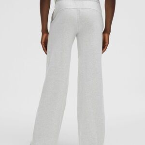 Lululemon Athletica Women's Light Gray Wide Leg Pants